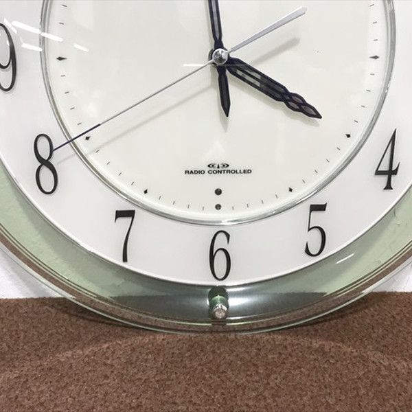 壁掛電波時計 CITIZEN