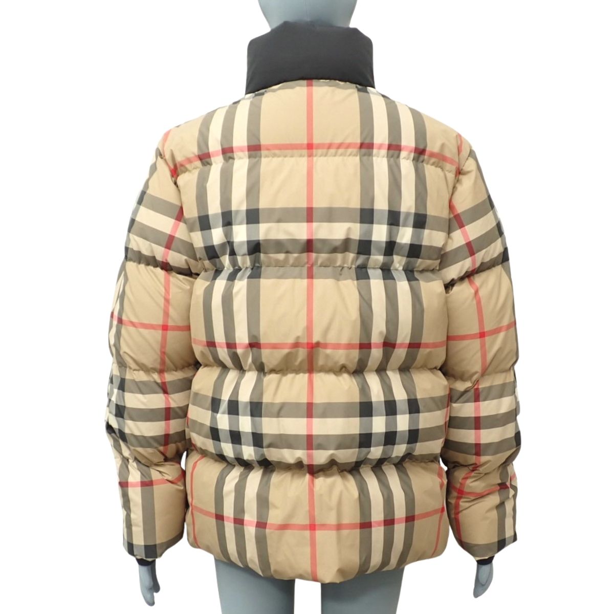 BURBERRY★ロング中綿コート★ゆったりシルエット★ブラック★ノバチェック BURBERRY LONDON バーバリーロンドン 裏地ノバチェック柄 中綿