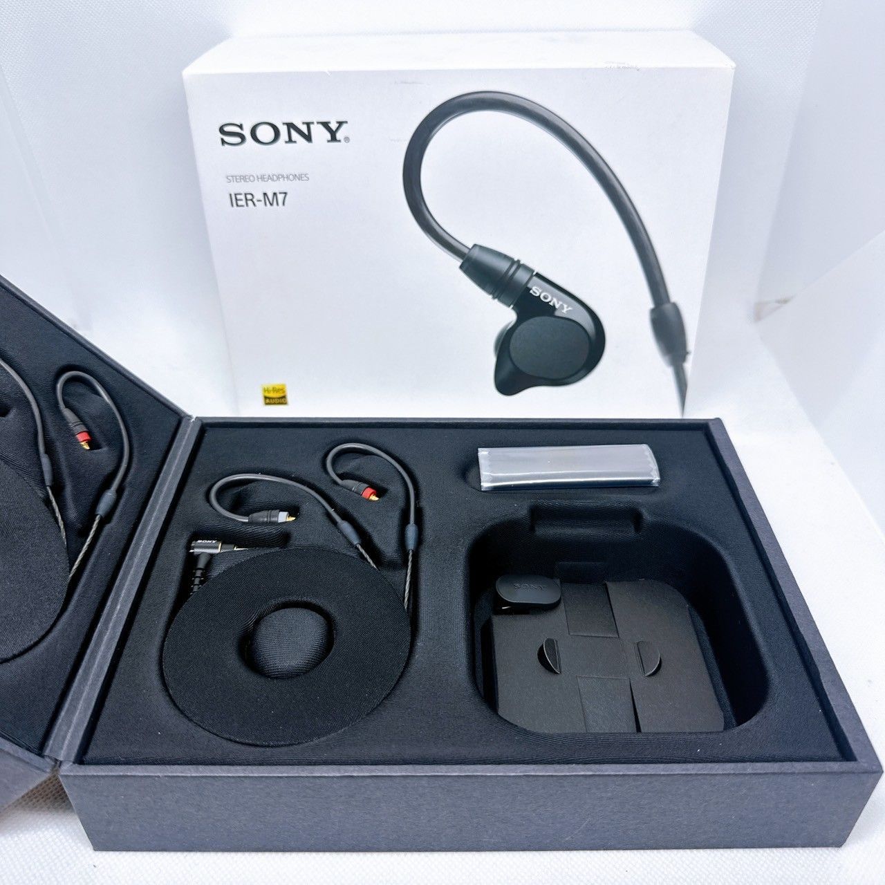 SONY IER-M7 有線イヤホン M*e様 【おまけ付き！】SONY IER-M7