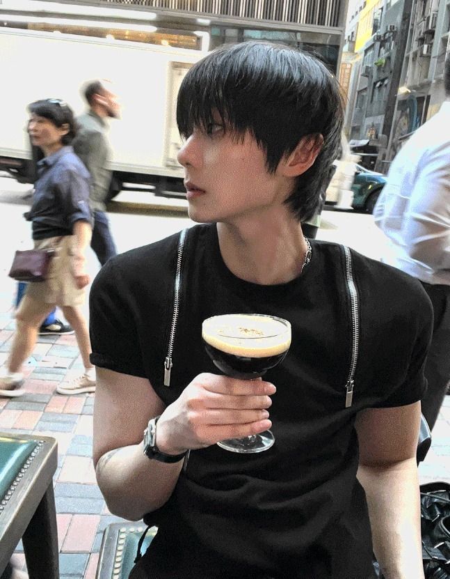 [COSYHARU公式]Shoulder Zipper Deep Black Banpal T-shirt COSYHARU (コシハル) - ショルダージッパーディープブラック半袖