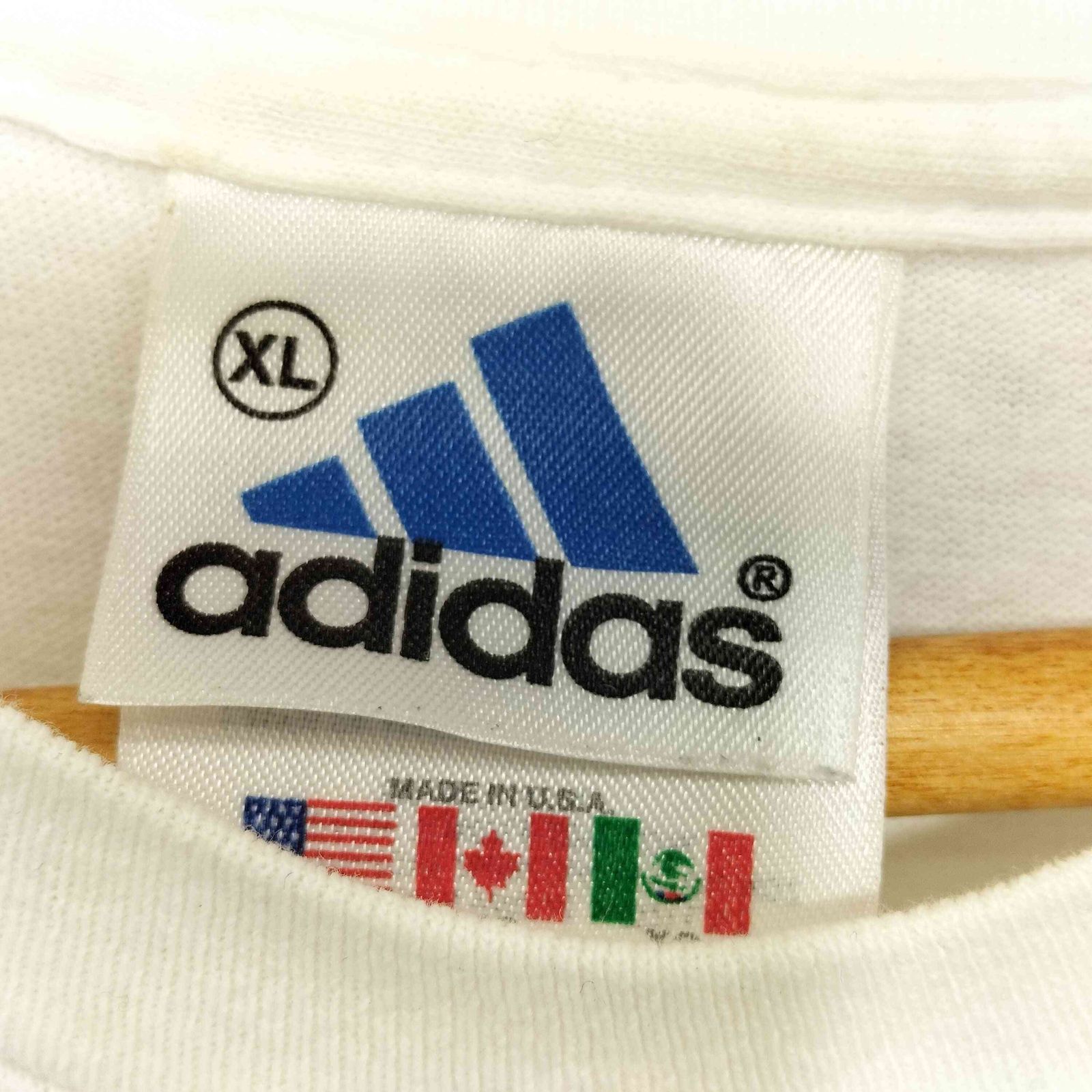 アディダス adidas 90-2000s 万国旗タグ パフォーマンスロゴ