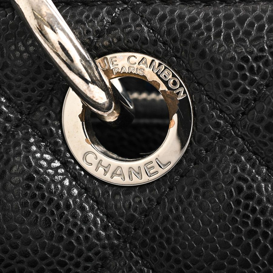 CHANEL シャネル