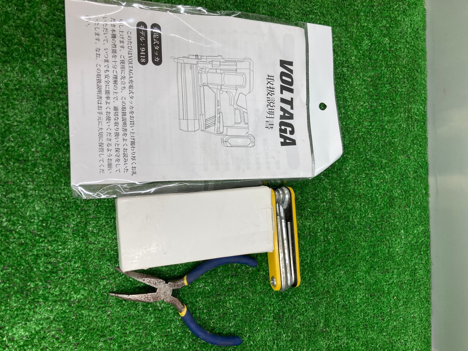 中古品】【0922】VOLTAGA 充電式タッカー 9418 ITMHMQ3GT754 - メルカリ