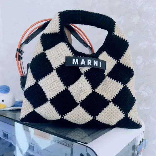 新品 MARNI マルニ マーケットスモール テックウール ブラック - メルカリ