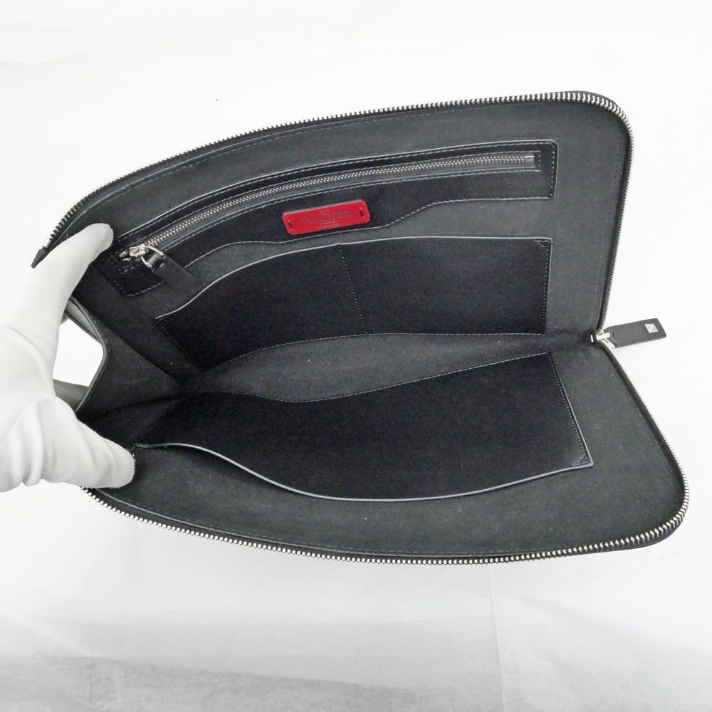 名東】【VALENTINO】ヴァレンティノ ロックスタッズ クラッチバッグ