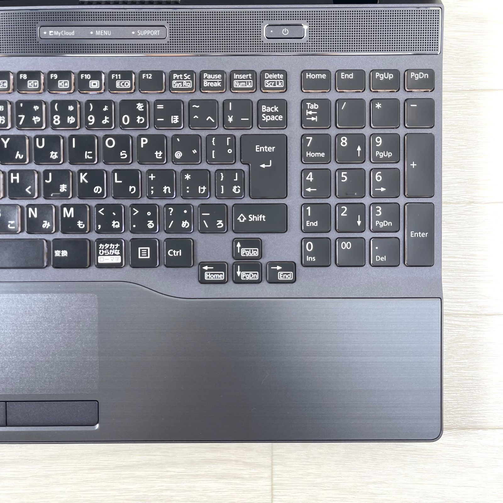 富士通 LIFEBOOK 第8世代 i7 新品SSD1TB＋HDD1TB搭載型 合計2TB搭載