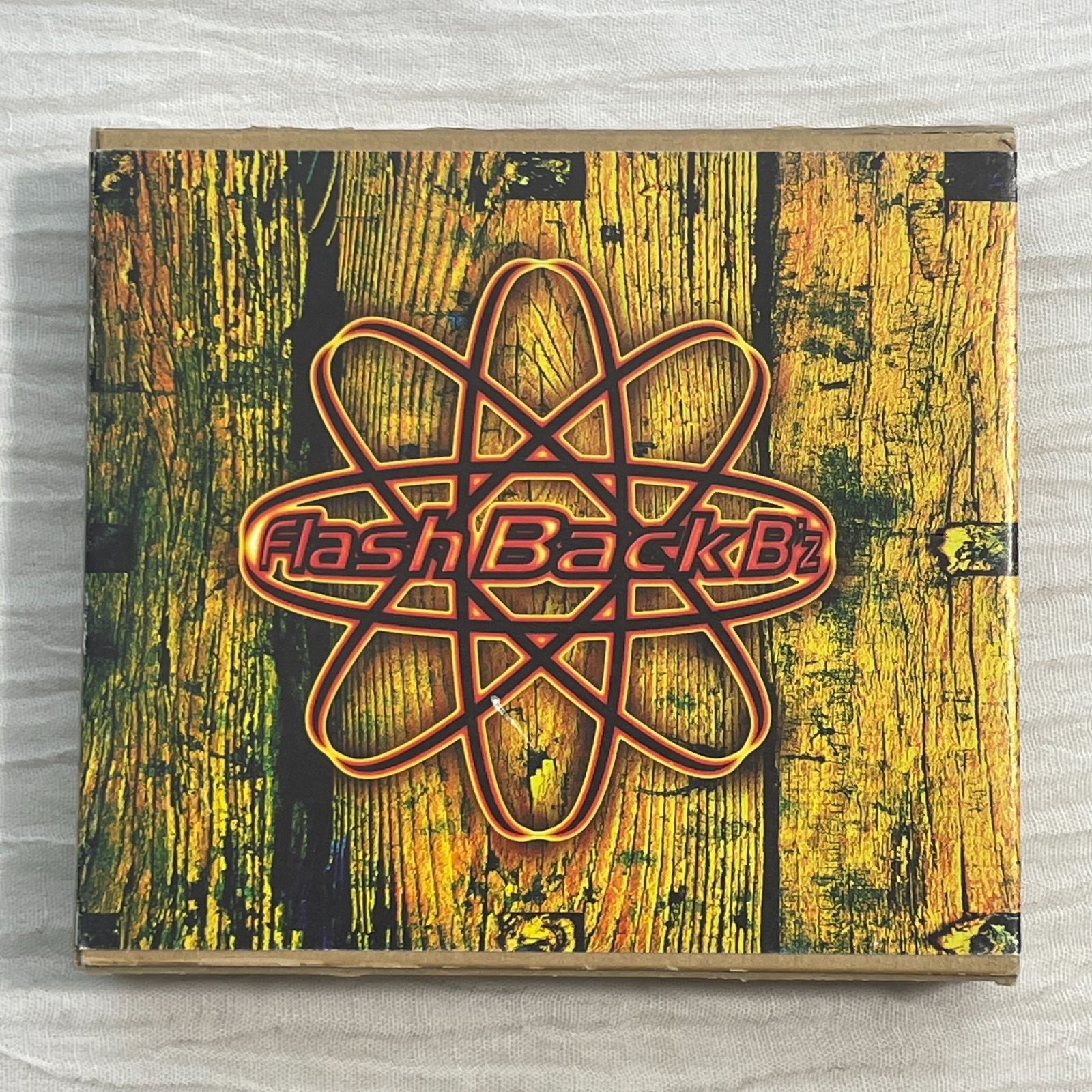 B'zCDレア物あり★ Flash Back -B'z Early Specialtitles- : B'z | HMV&BOOKS