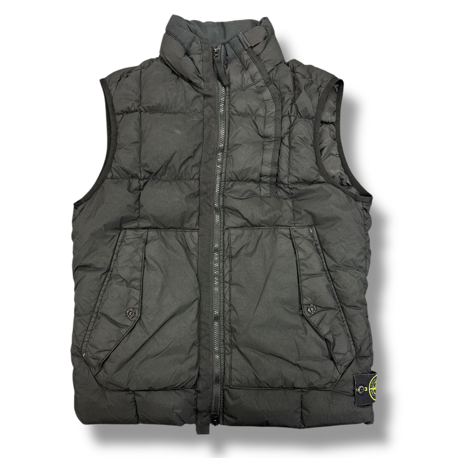 国内正規 STONE ISLAND GARMENT DYED CRINKLE REPS NY DOWN ガーメントダイ クリンクル ナイロン ダウンベスト ストーンアイランド 6915G0223 ブラック M  85355A3