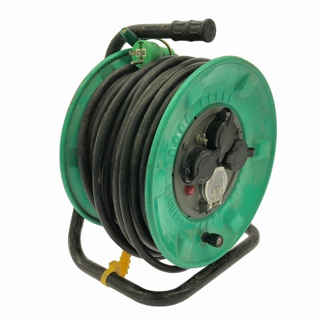 比較的 です NICHIDO 日動工業 100V 屋外型電工ドラム 型番不明×1 漏電ブレーカー付 コードリール