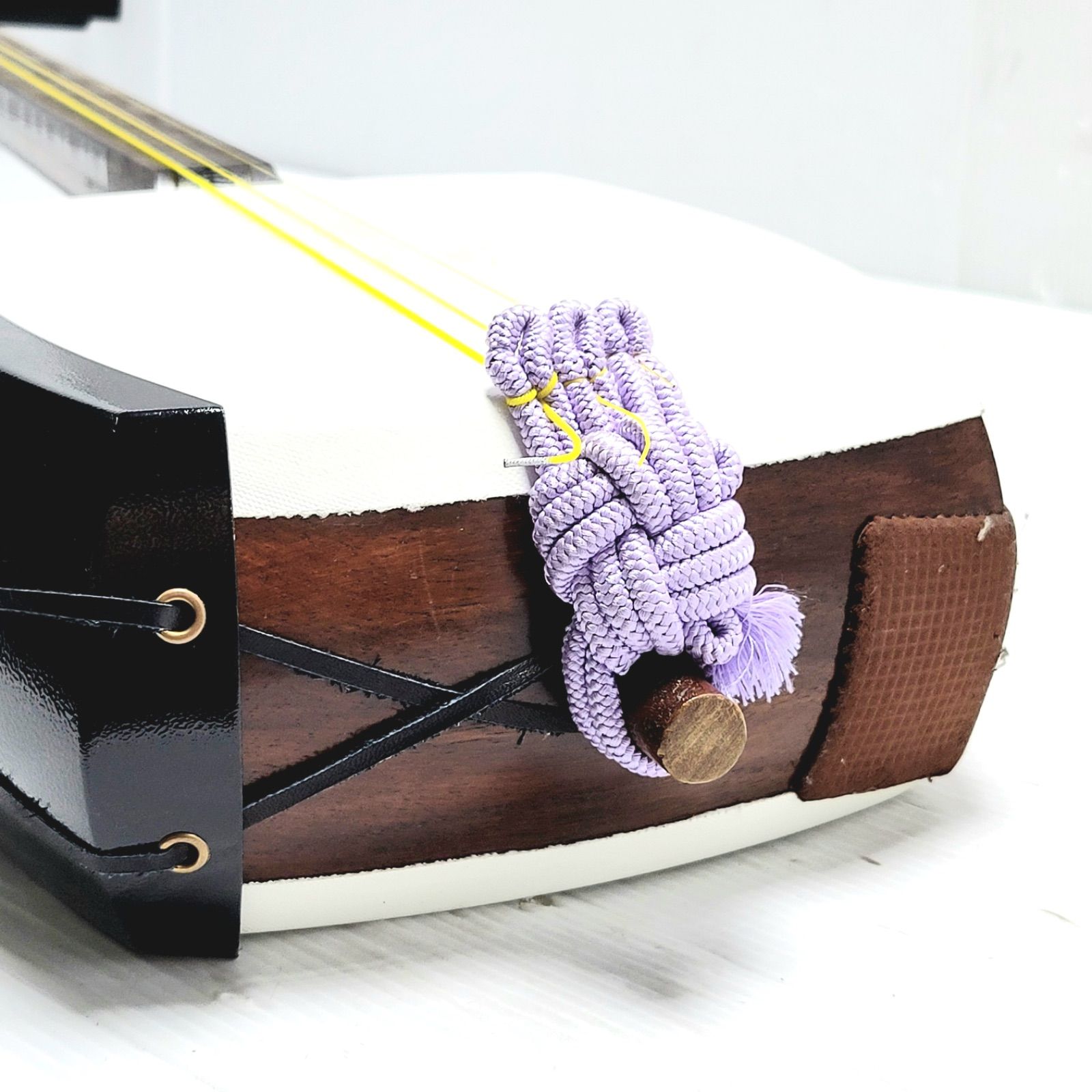 希少品】津軽三味線 本革 ケース付き - メルカリ