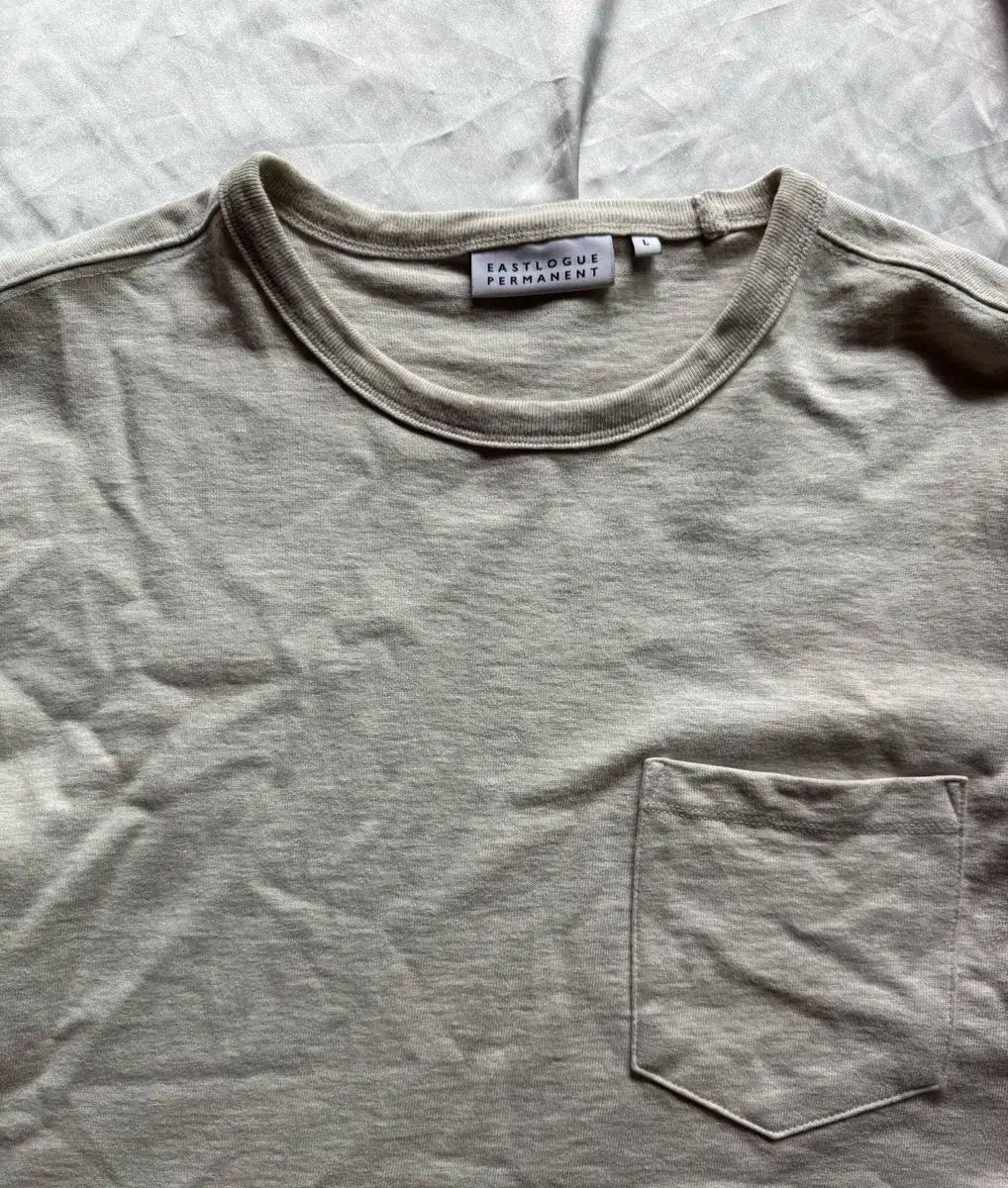【人気】 EASTLOGUE ワン ポケット 長袖 ロングスリーブ オートミール L 七分・長袖カットソー