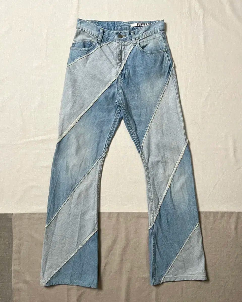 ファーバーズ ツイスト フ デニム パンツ perverze