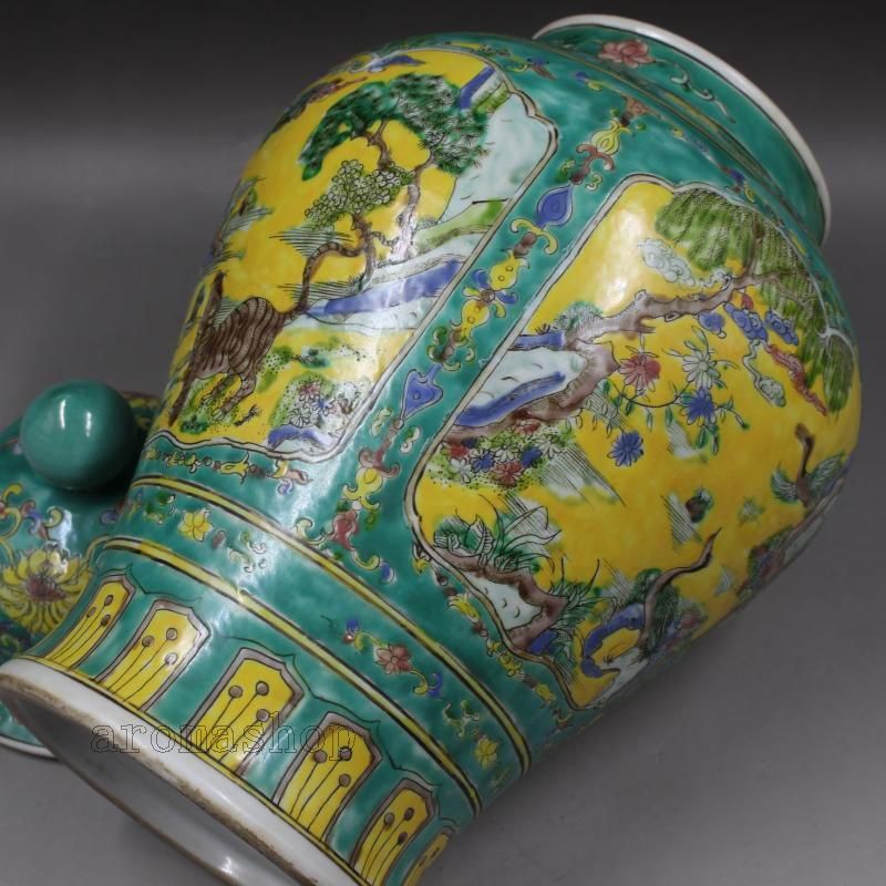 緑地パステル人物松鶴将軍缶 景徳鎮 陶磁器 装飾品 現代工芸品