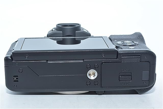 254☆ほぼ新品☆FUJIFILM ミラーレス一眼 カメラ X-T100ブラック