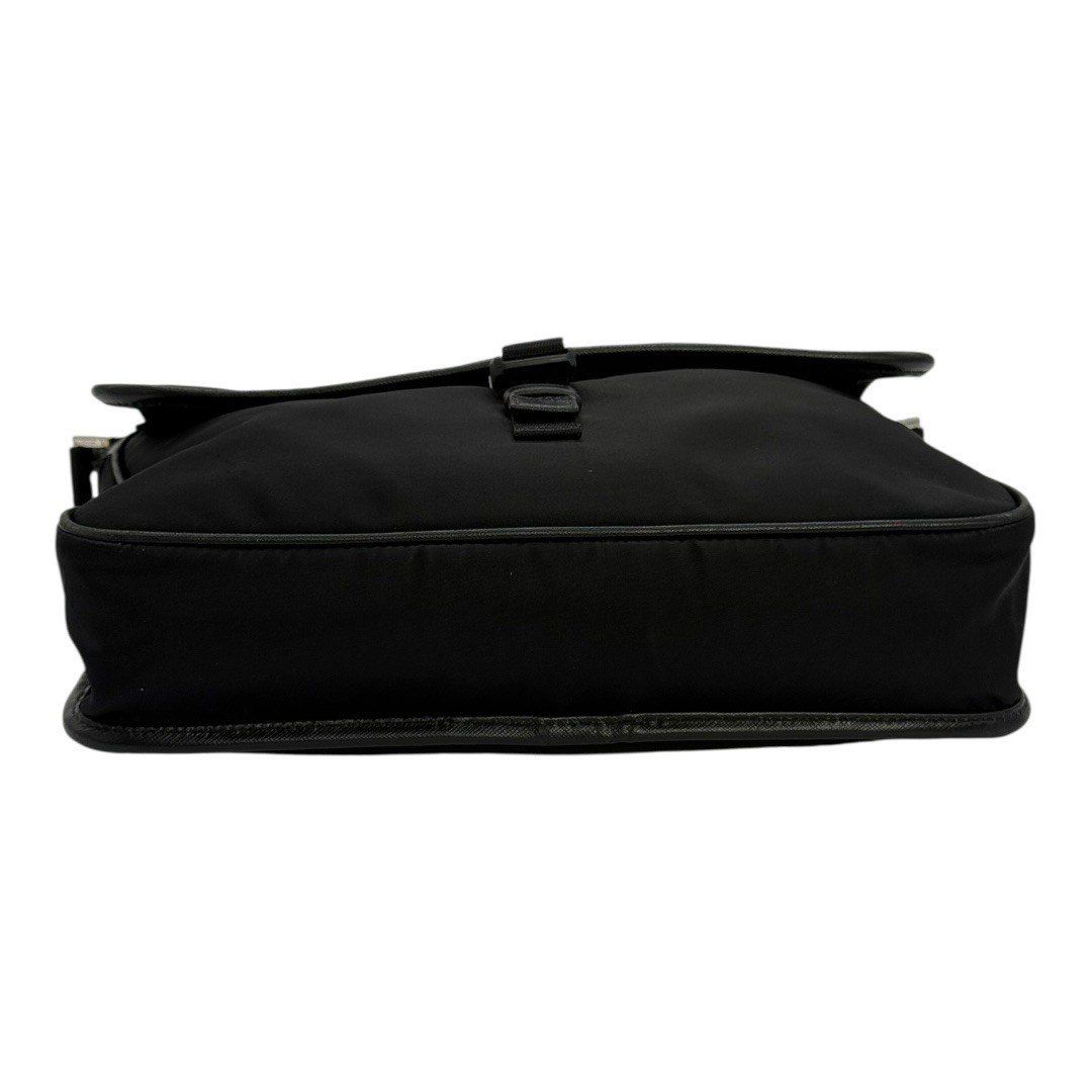 ショルダーバッグ