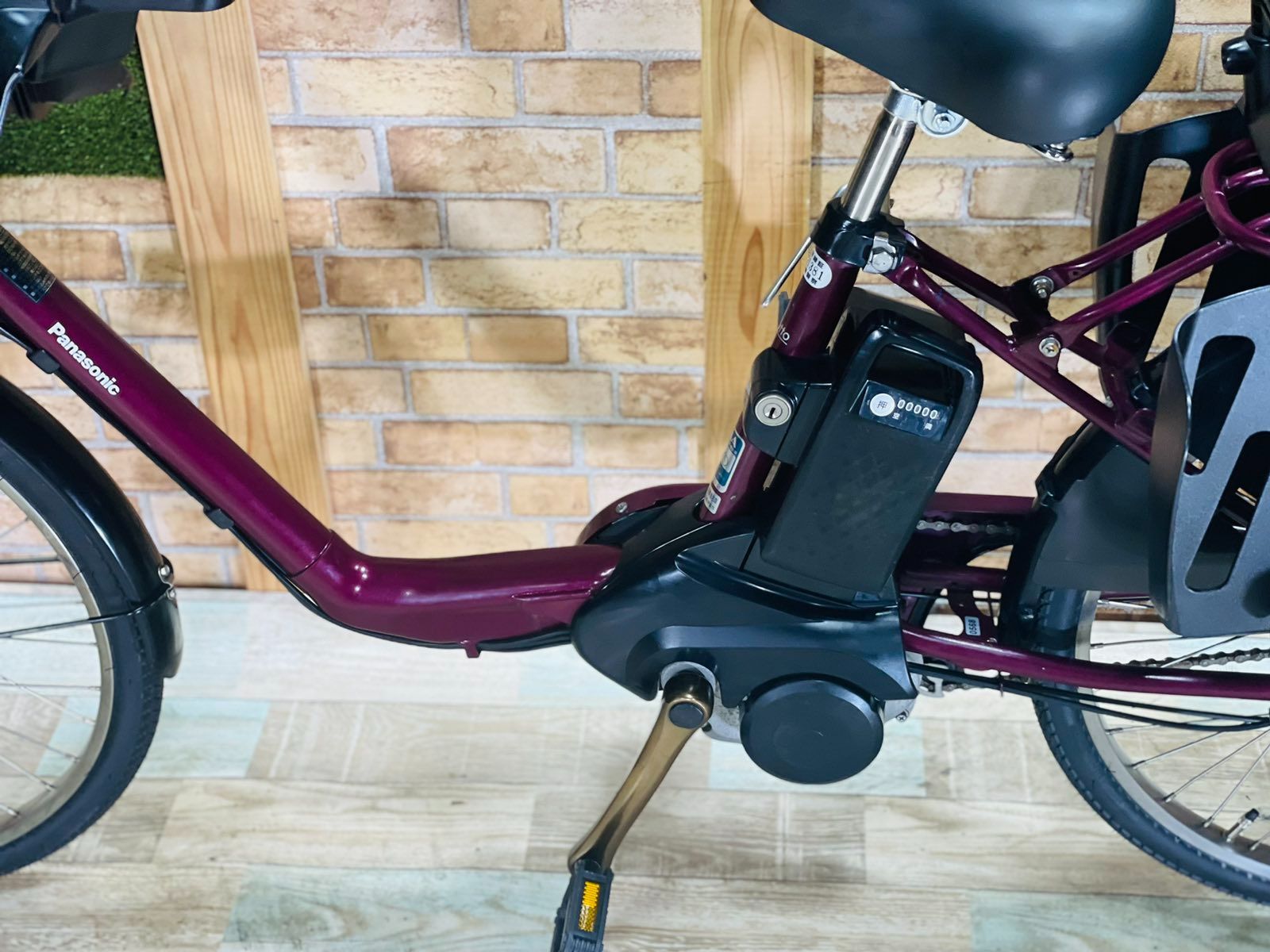 2018年 ビッケ 超人気レッド 子供乗せ電動アシスト自転車 H2174 2018年 ビッケ 超人気レッド 子供乗せ電動アシスト自転車 H2174