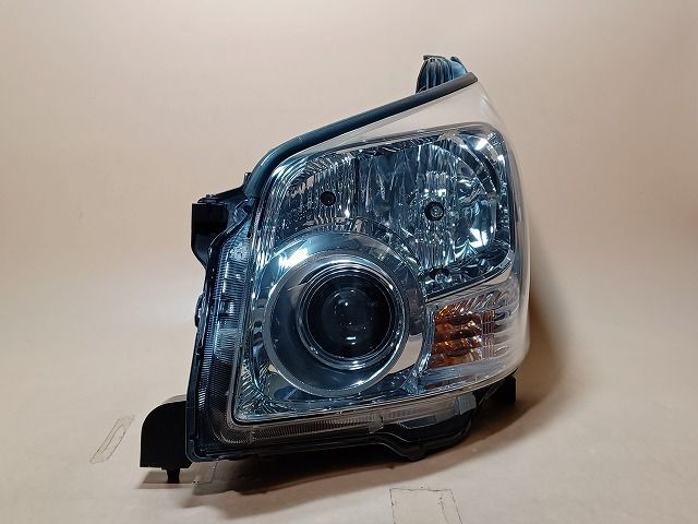 コーティング済 ノア ZRR75G 左ヘッドランプ・ヘッドライト YY 4WD 5人  