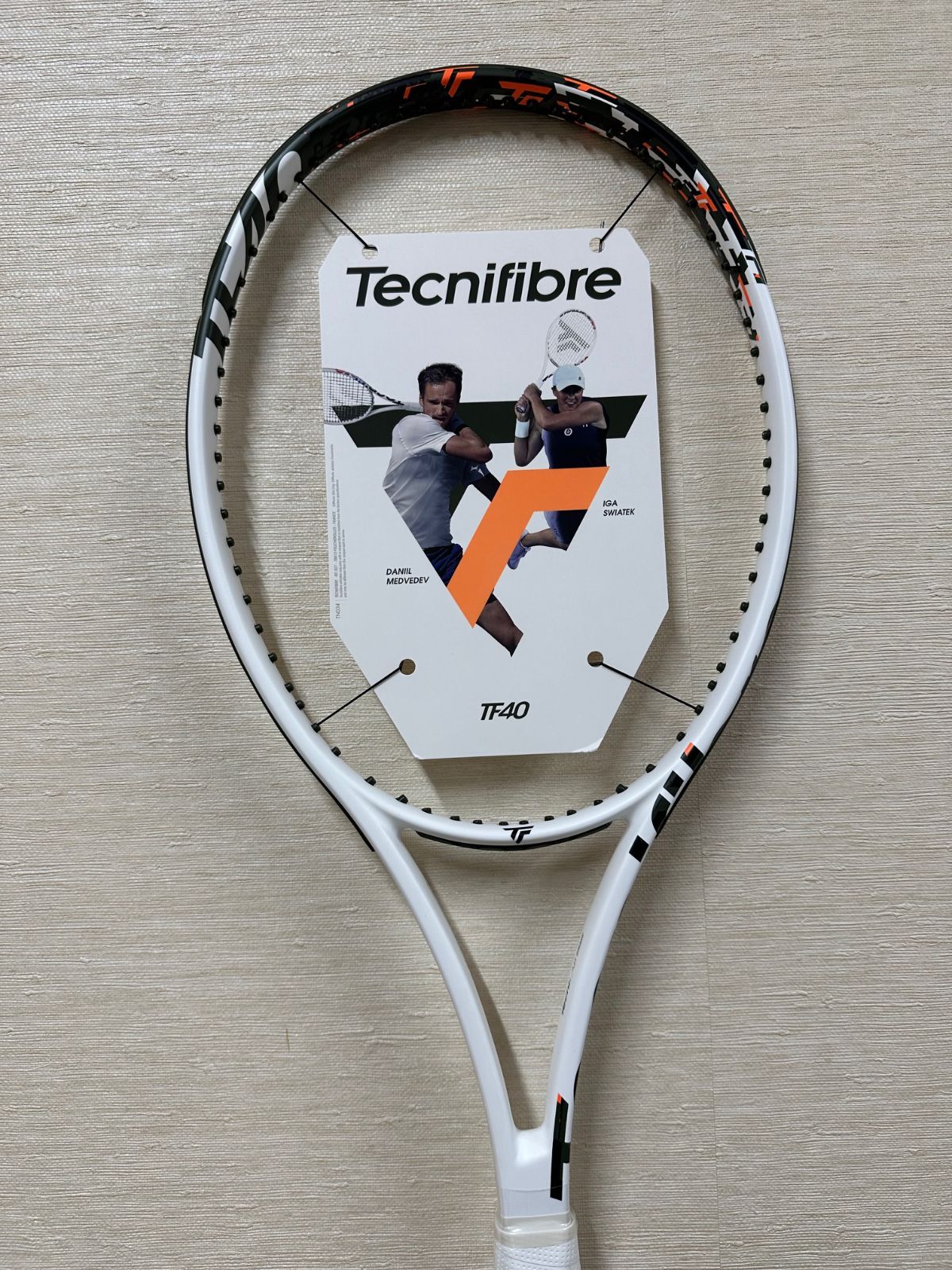テクニファイバー TF-40 グリップ3 16×19 ウインザーオンラインショップ【SALE】【ガット張り代別】テクニ