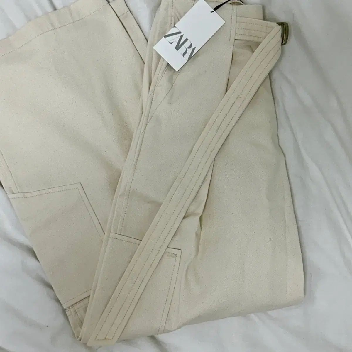ZARA ザラ スタイリッシュ ディテール ズボン 24 サイズ ユーチューバー チーフ チョイ 推奨 DECORATOM_COM_BR