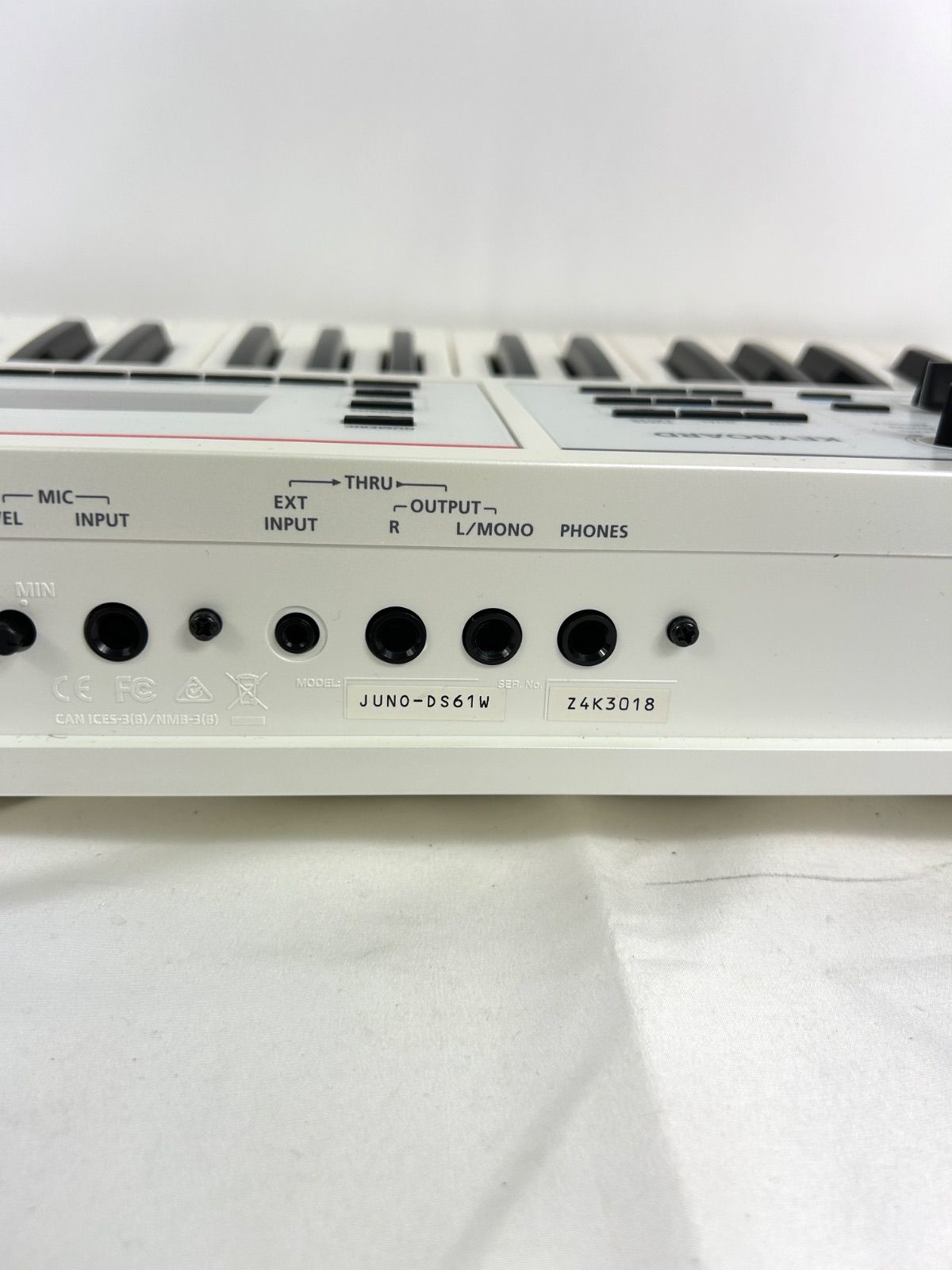 ROLANDローランド JUNO-DS61 純正ケース純正アダプター、ペダル付き Amazon | Roland Synthesizer JUNO-DS61 【Roland製/純正