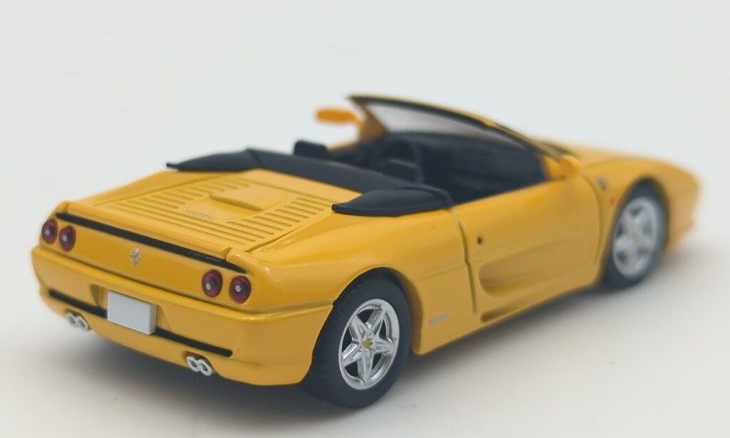 トミーテック TOMICA LIMITED VINTAGE NEO フェラーリ F355 Spider (後期型) イエロー