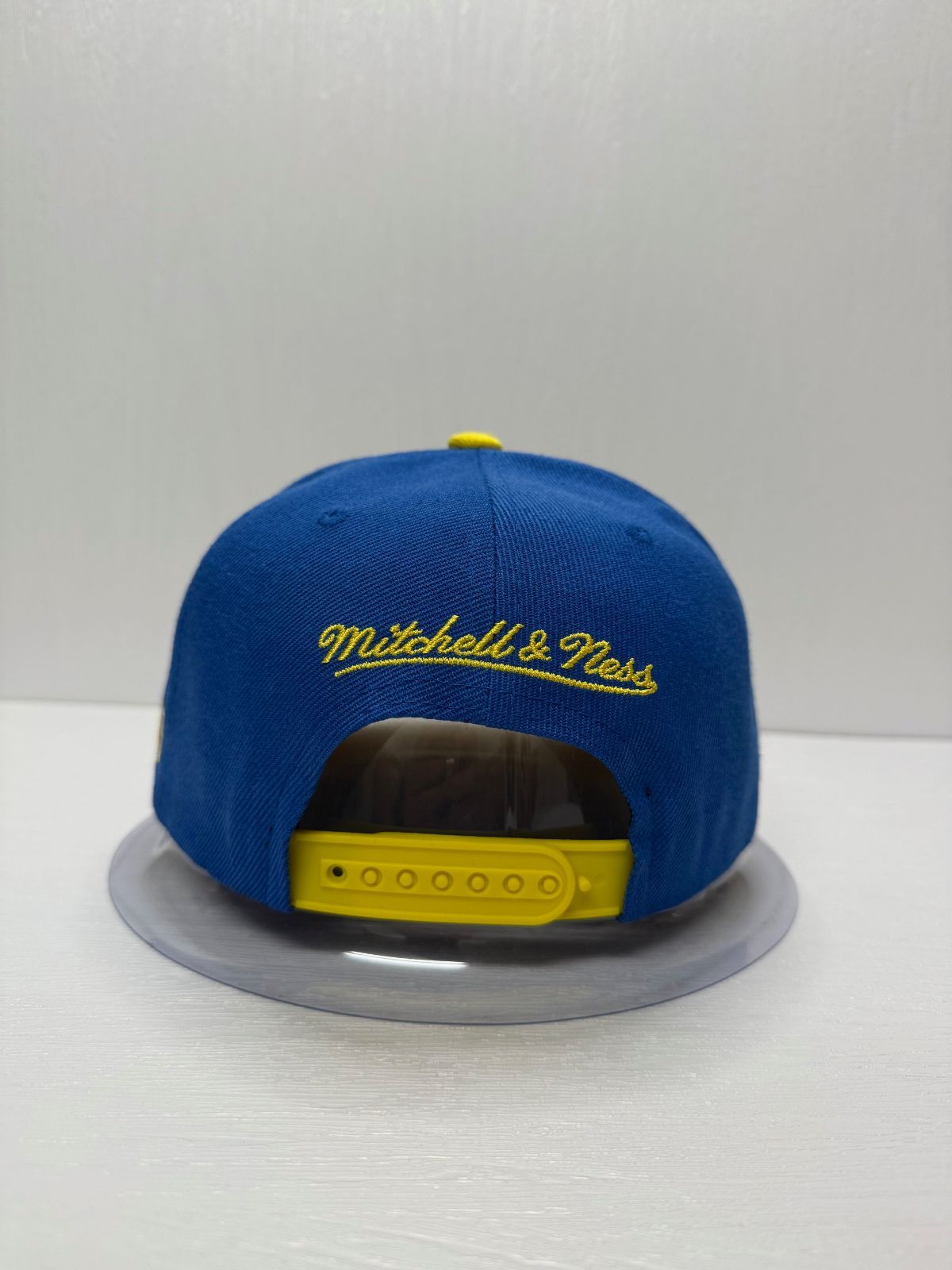 Mitchell&Ness ロサンゼルス レイカーズ 帽子 キャップ 青 黄色 Mitchell&Ness ロサンゼルス レイカーズ 帽子 キャップ 青 黄色