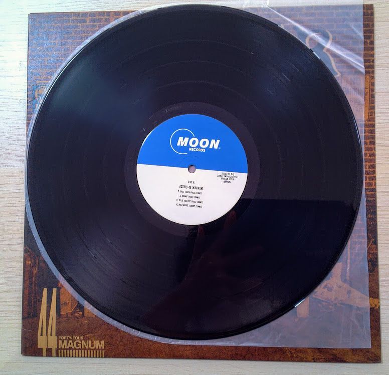 44MAGNUM   FOUR FIGURES   LPレコード 44MAGNUM OFFICIAL WEBSITE