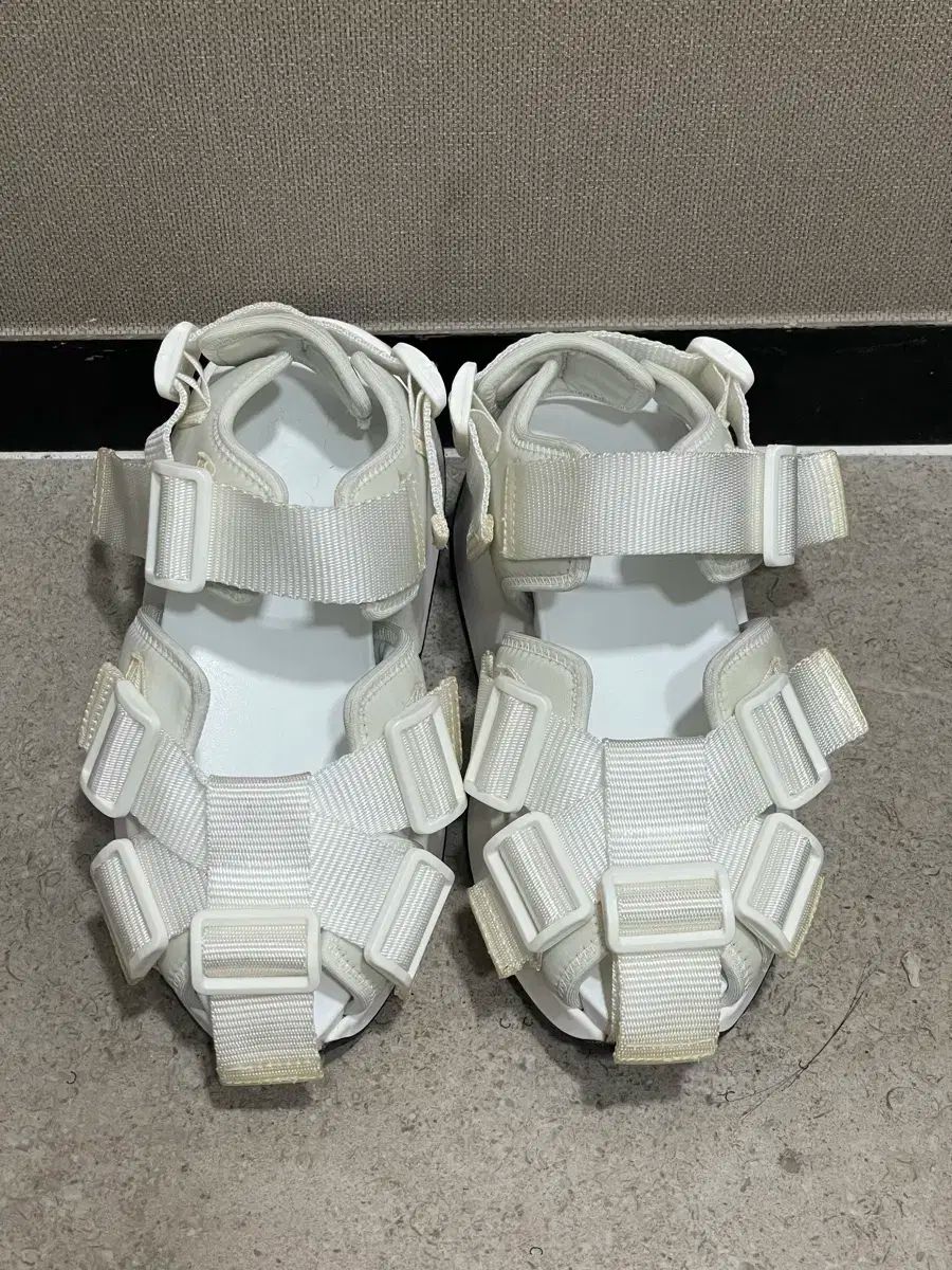 メゾン ミルジェラ MM6 ストラップサンダル 白 36
