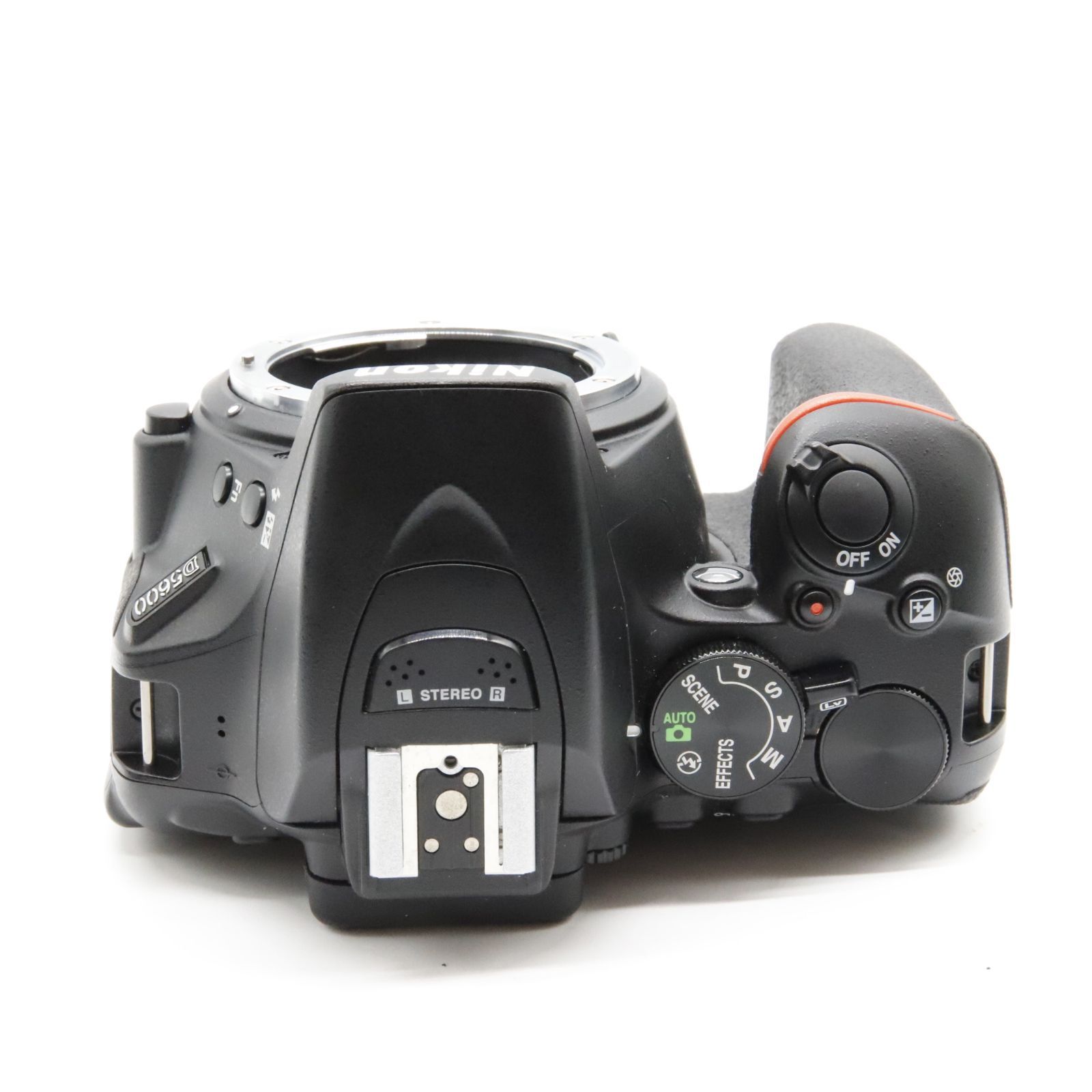 Nikon - 【シャッター回数1345回!】■ほぼ新品■ Nikon D5600 ボディー シャッター回数1345回!】□ほぼ新品□ Nikon D5600 ボディー