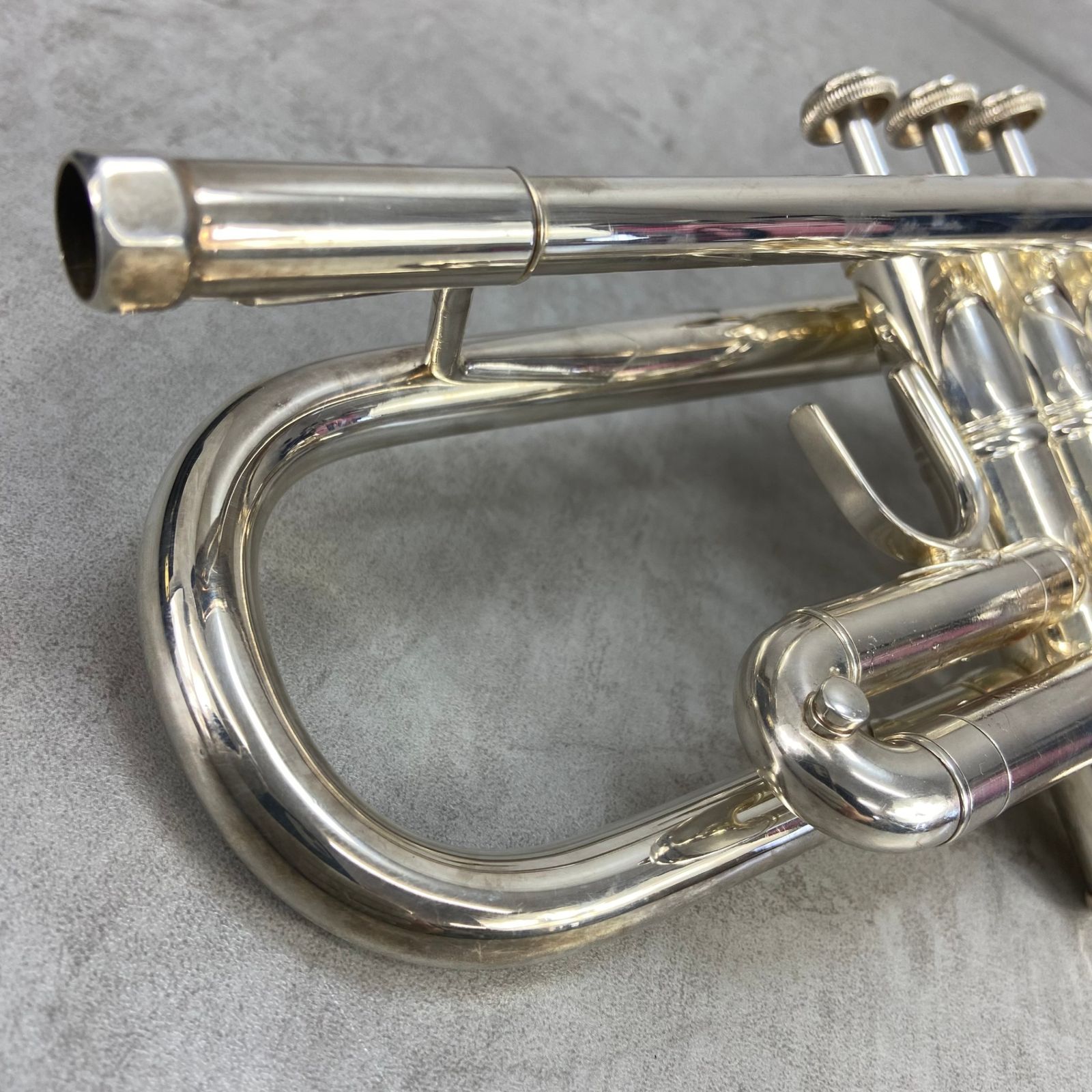 VINCENT BACH ビンセントバック Stradivarius ストラディバリウス Model 37ML トランペット trumpet 管楽器  シルバー 銀メッキ - メルカリ