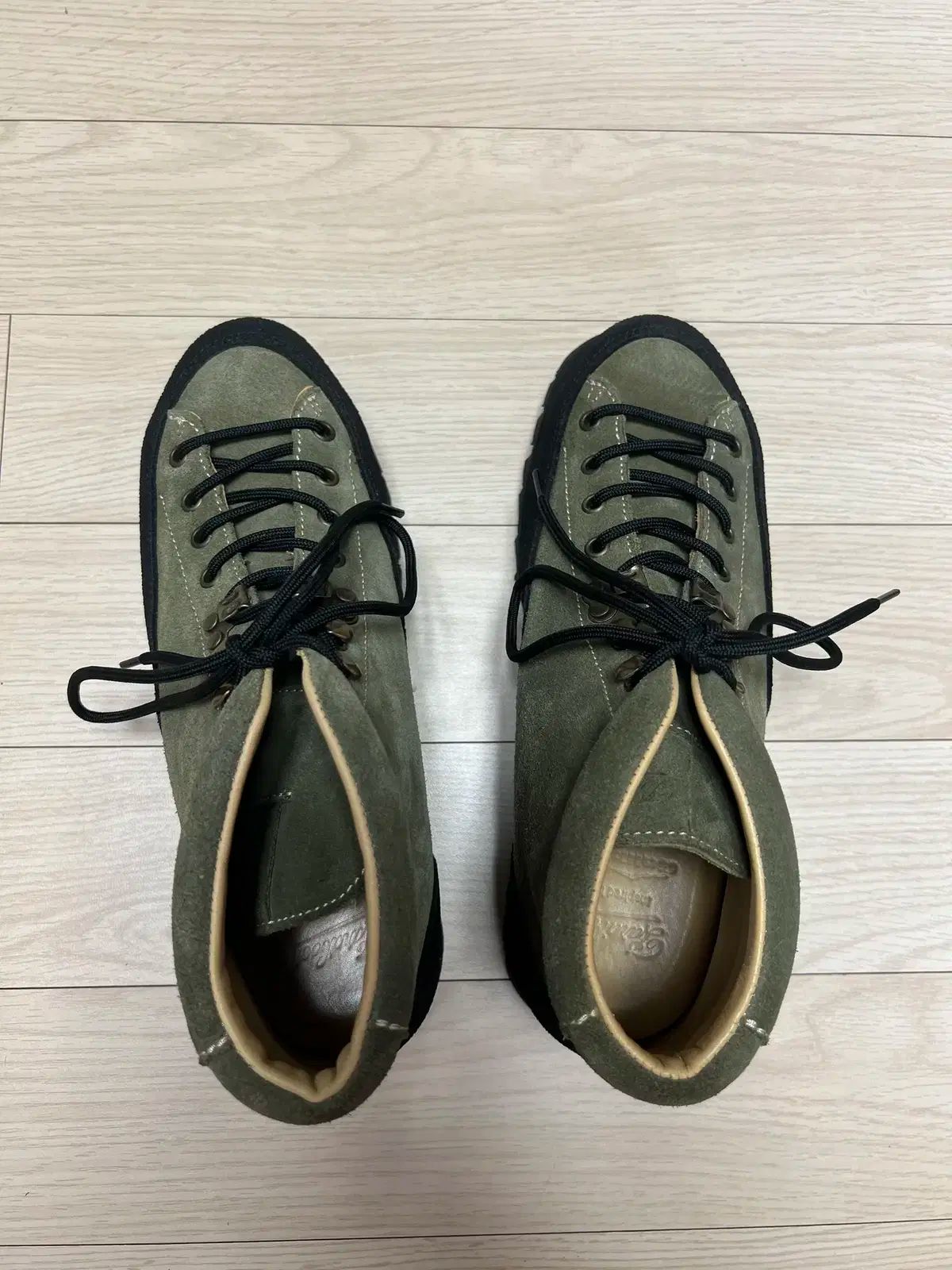 Paraboot パラブーツ ヨセミテ ブーツ カーキ色 uk 7 5 サイズ 265