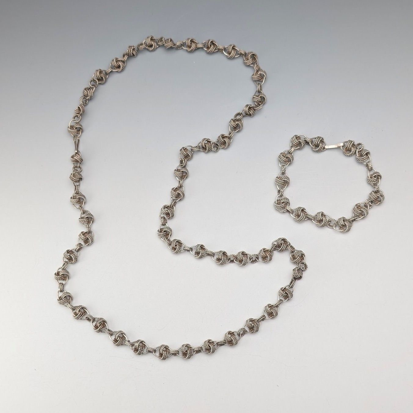 ネックレス＆ブレスレット