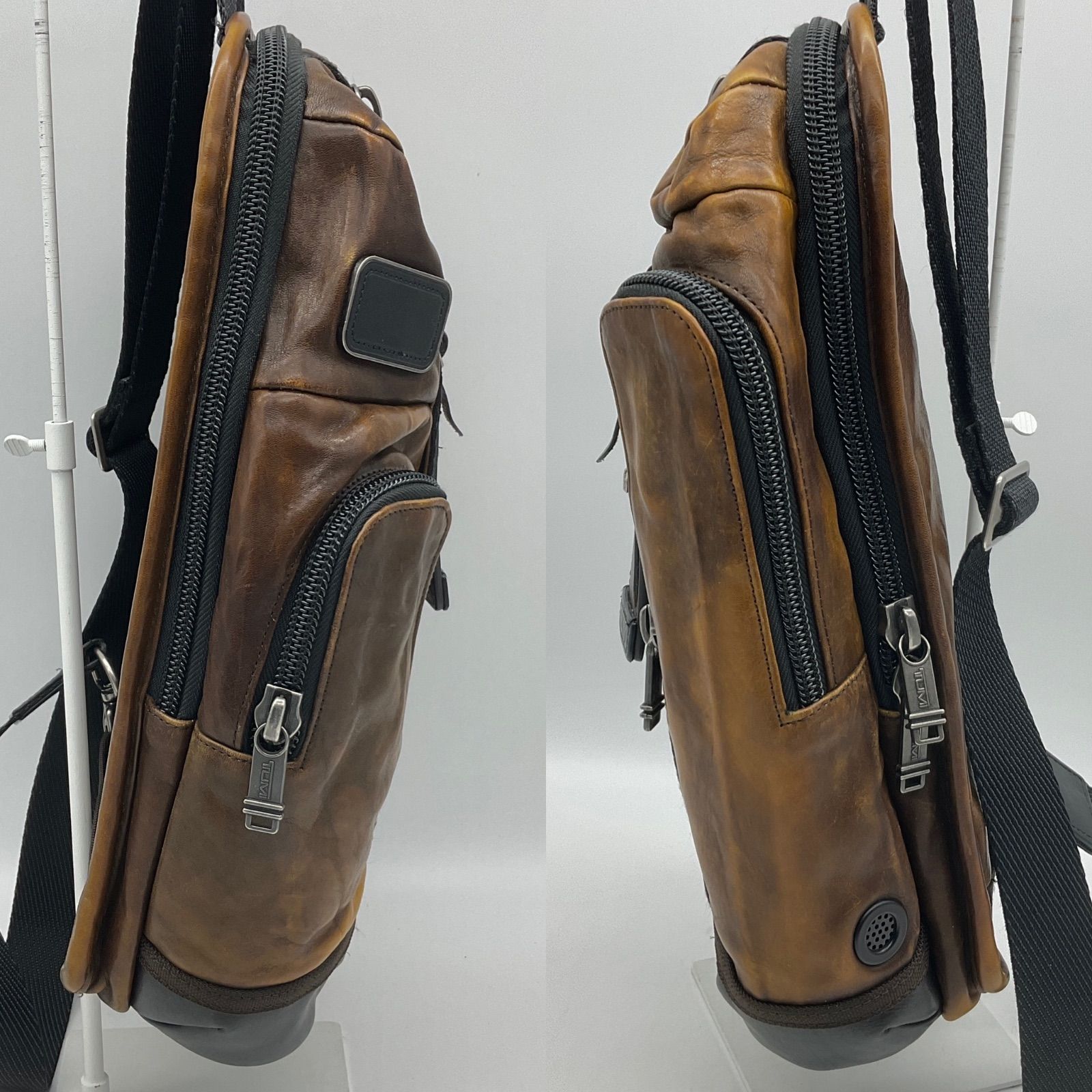 TUMI トゥミ モントレースリング ボディーバッグ レザー メンズ