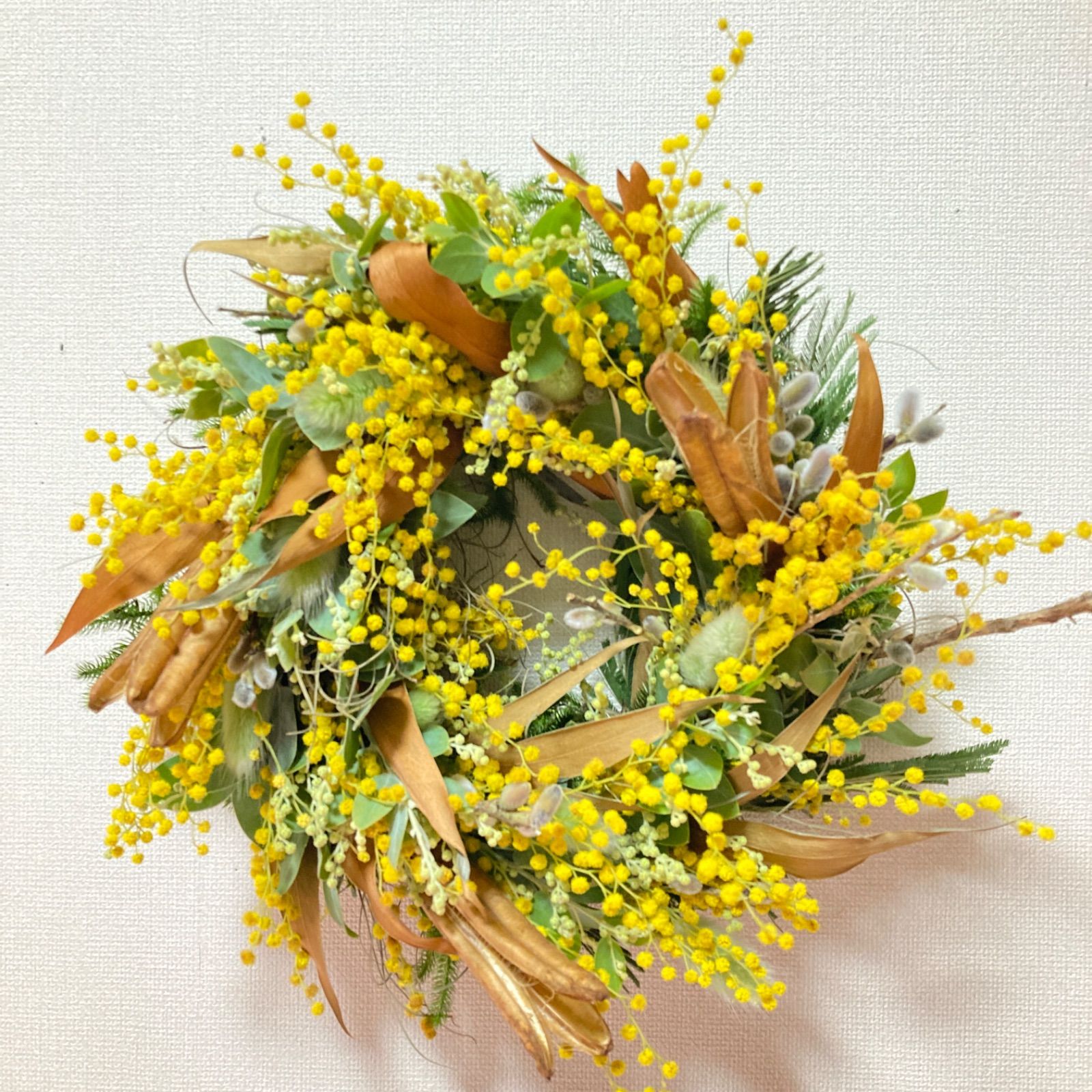 ミモザラウンドリース ウバユリ＆ギンメヤナギ - メルカリ