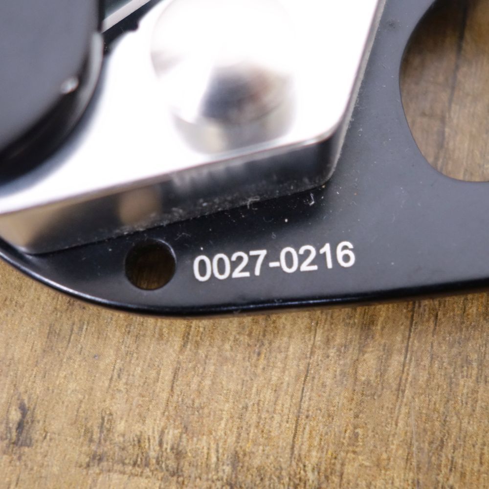 未使用 シンギングロック SingingRock ロッカー セルフブレーキ