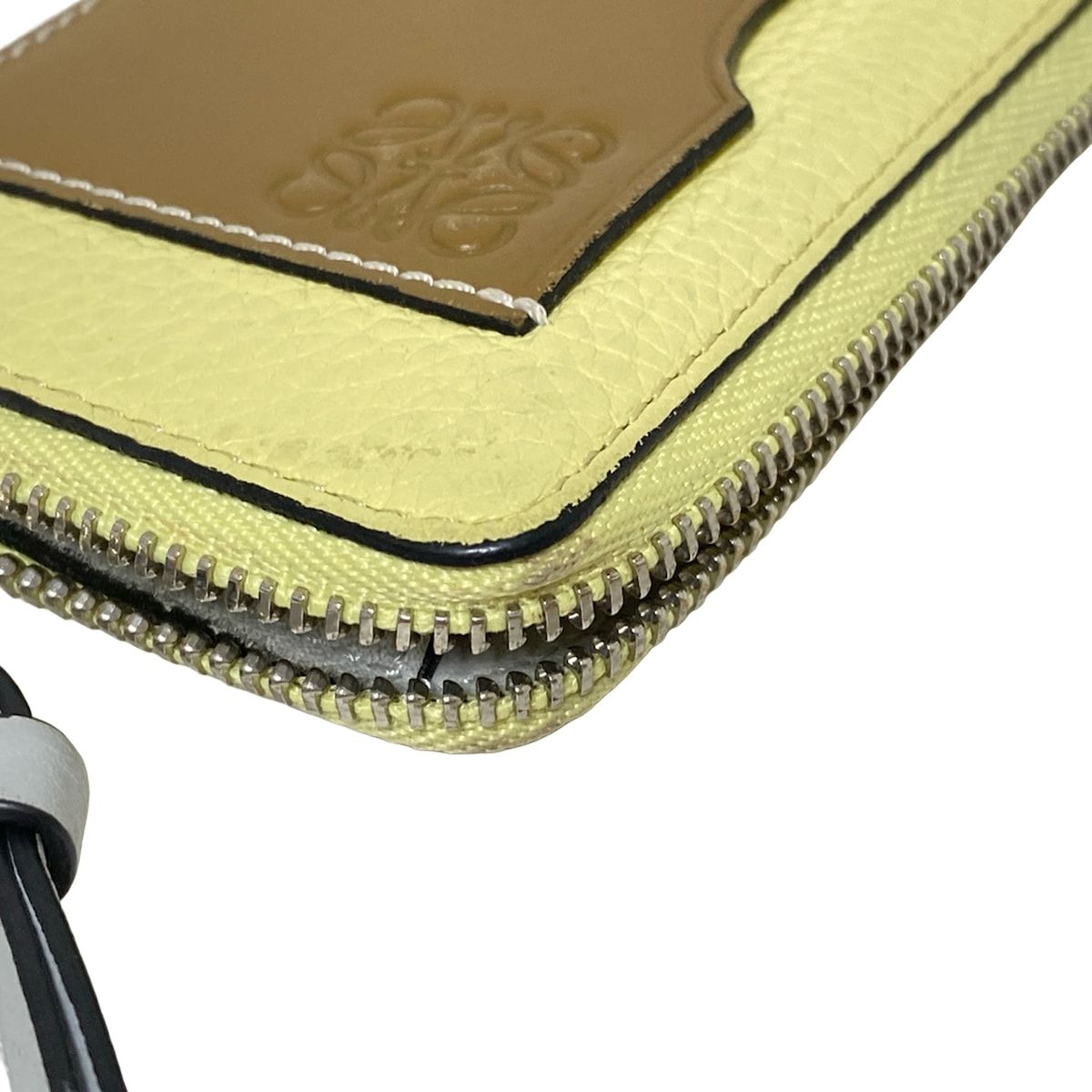 ✨美品✨ ロエベ 丸型レザー コインケース　ブラウン系 メタルロゴ LOEWE ロエベ ラウンド型 コインケース 小銭入れ アナグラムロゴ