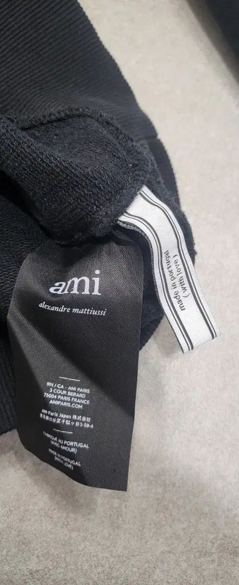 アミ AMI ロゴ ネイビー ブラック スウェット