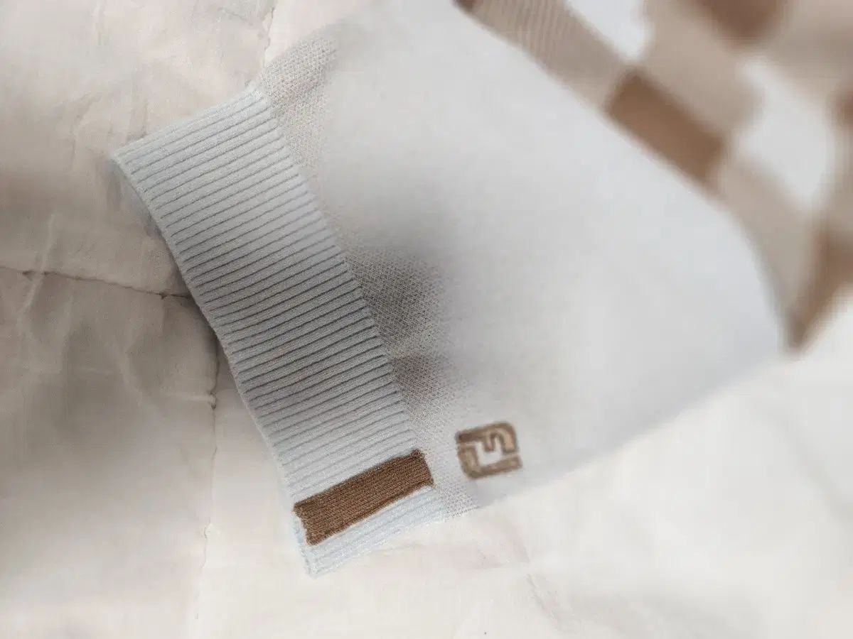 フットジョイ スカート