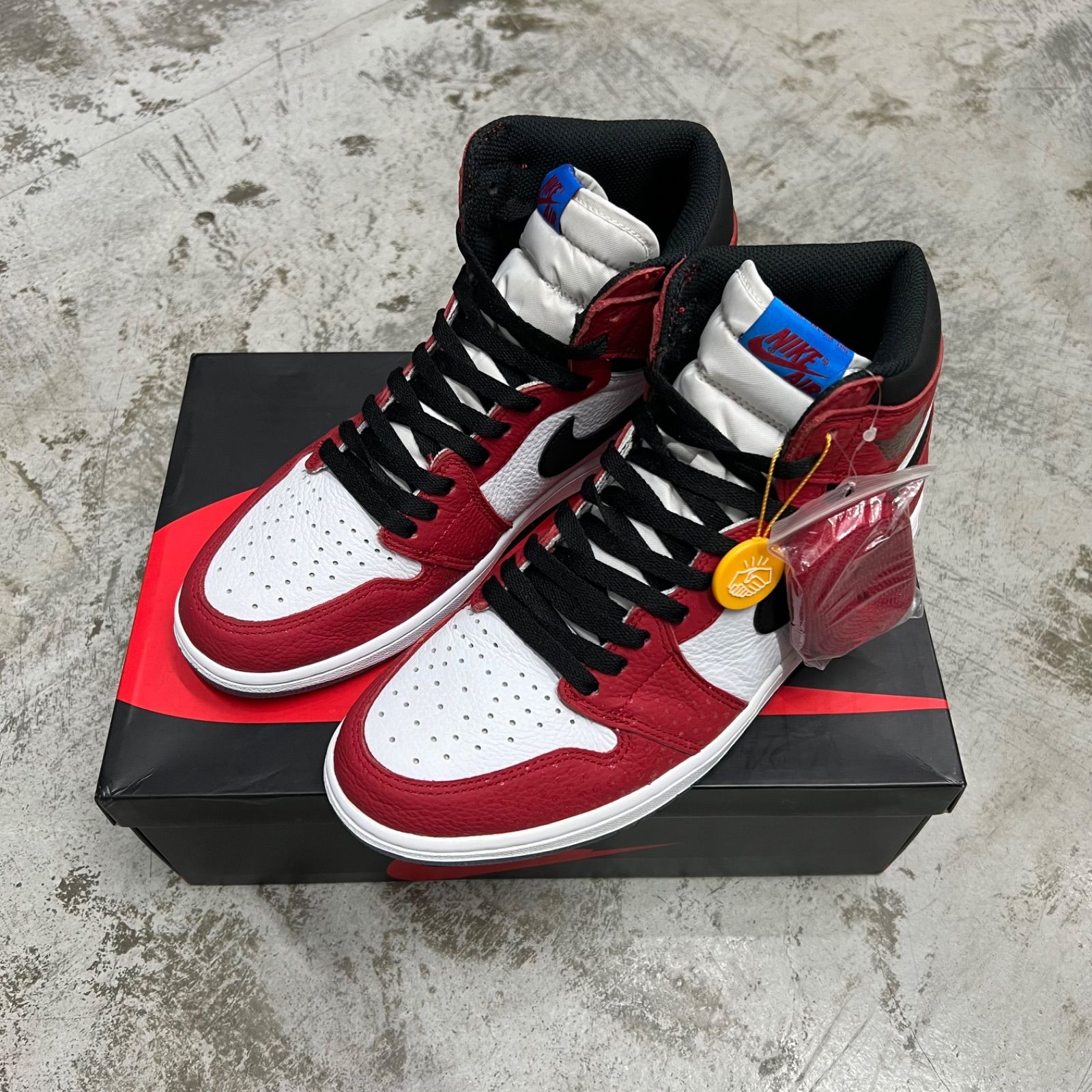 Nike × Spiderman Air Jordan 1 Origin Story エアジョーダン1 オリジンストーリー ジムレッド スニーカー ナイキ  スパイダーマン コラボ 555088-602 28cm 82407A4 - メルカリ