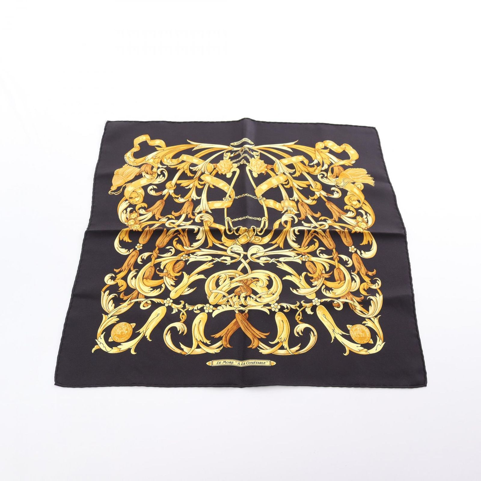 エルメス プチカレ カレ45 LE MORS A LA CONETABLE スカーフ 