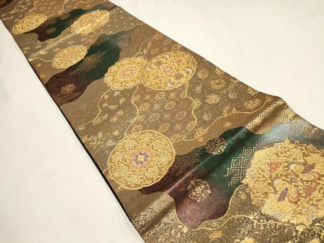 白地に花蜀江柄　上品な夏の袋帯 袋帯 名品 花丸文 蜀江文 唐織 箔 墨色 六通 正絹 中古