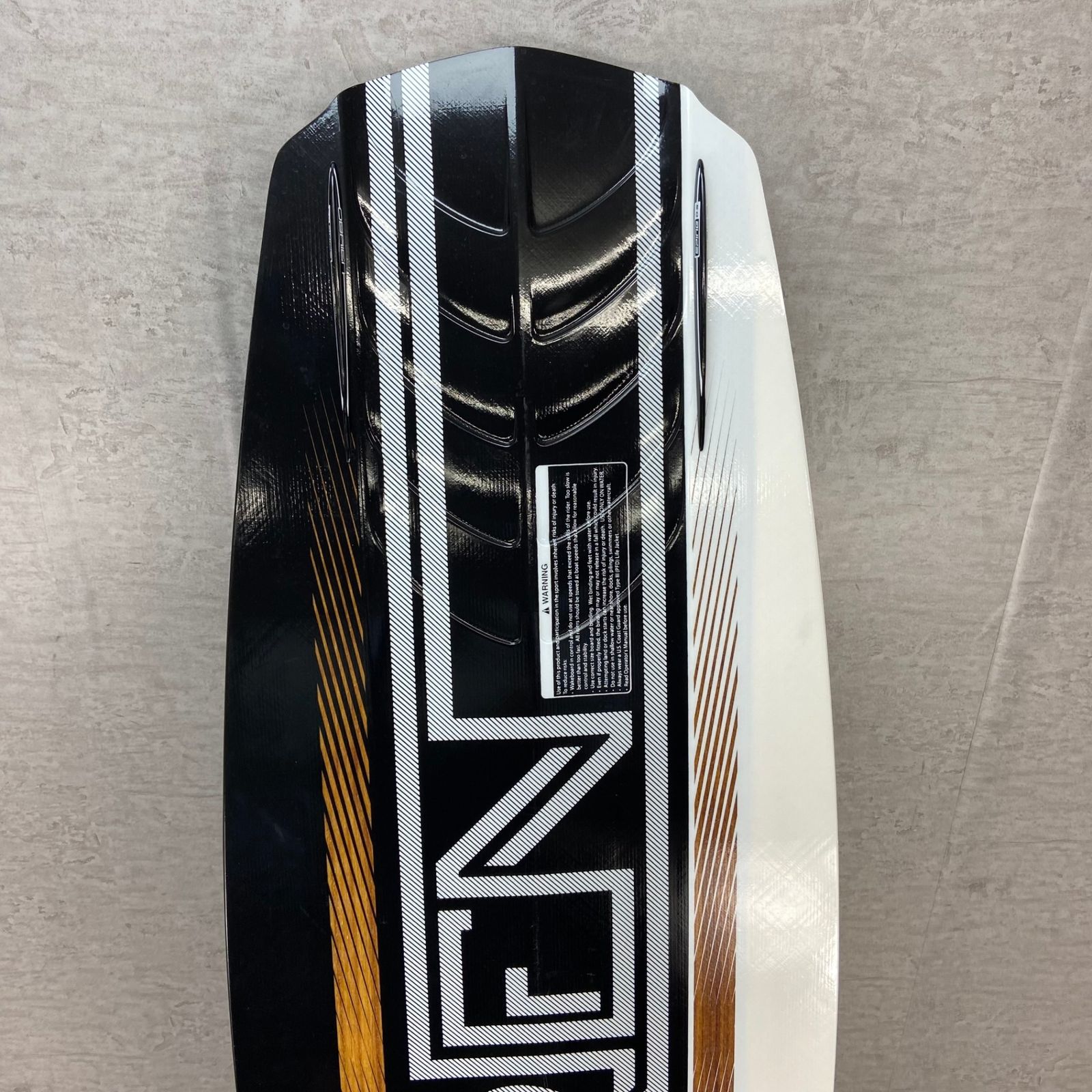 WakeBoard ウェイクボード