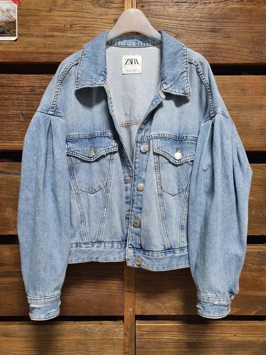 ZARA ZARA ザラ パフスリーブ オーバーサイズ ショート デニム デニムジャケット M サイズ
