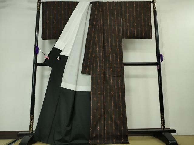 平和屋本店■極上　国指定重要無形文化財　本場久米島紬　神里チエ作　手織　さが美扱い　証紙付き　逸品　DZAA5344kh5 平和屋本店□極上 国指定重要無形文化財 本場久米島紬 神里チエ作 手織