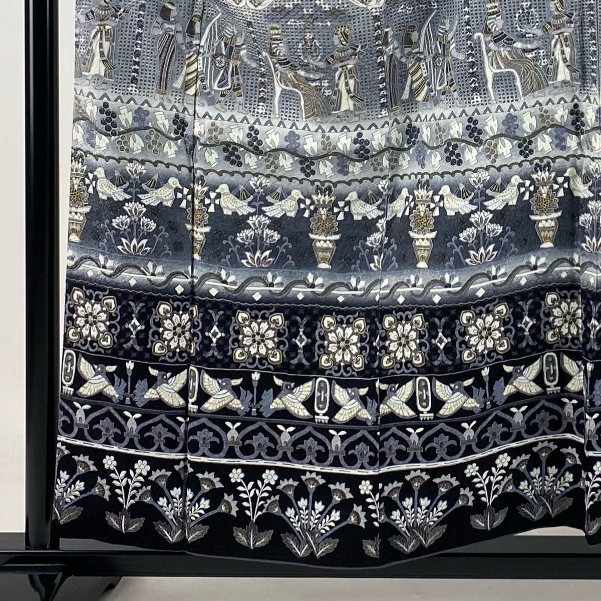 訪問着 身丈158cm 裄丈67.5cm L 袷 コプト柄 刺繍 金糸 墨色 正絹