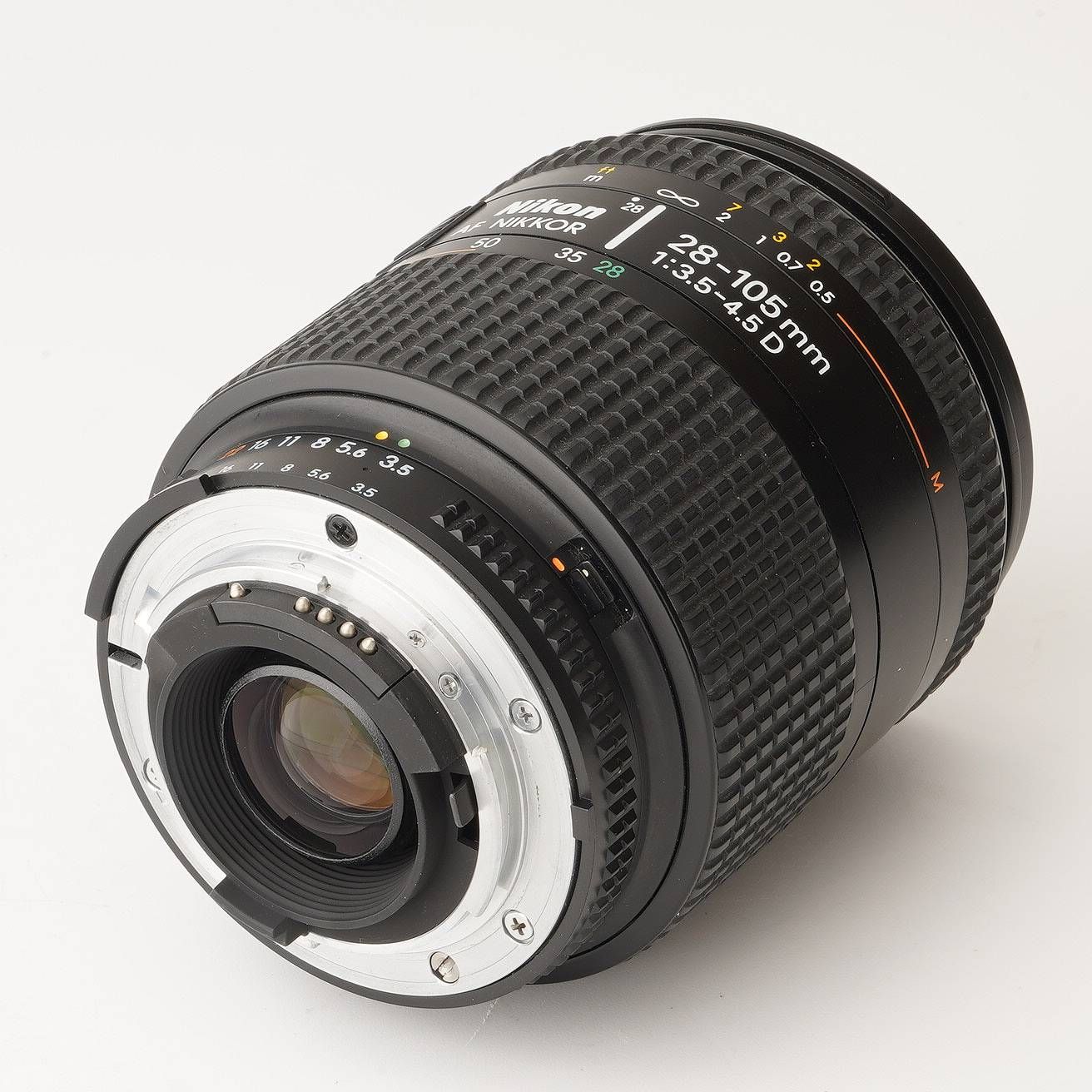 Nikon F100 一眼レフカメラ + Nikkor 28-105mm ニコン Nikon F100 / AF NIKKOR 28-105mm F3.5-4.5D – Natural