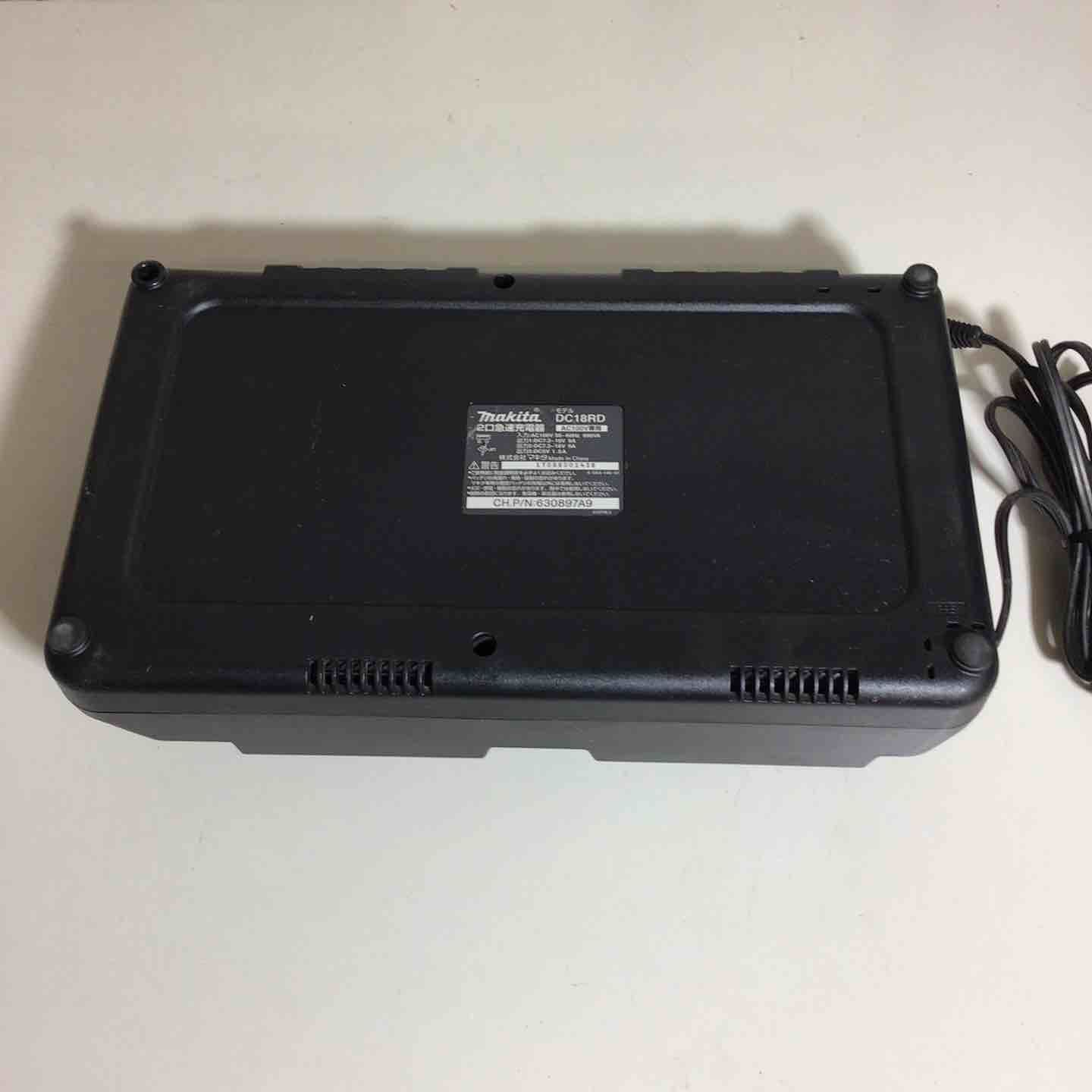 2口急速充電器 DC18RD