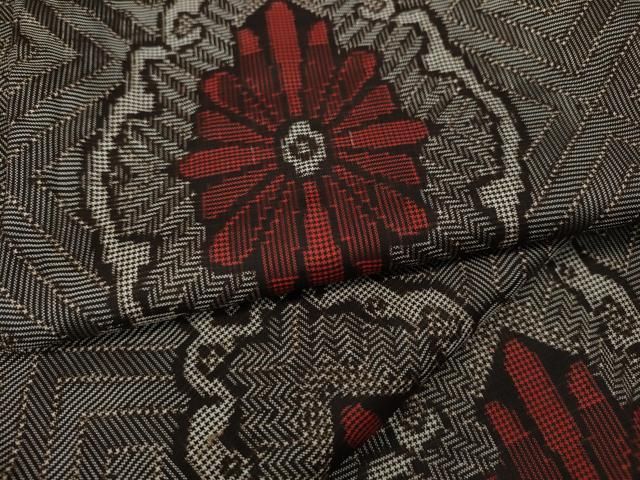 平和屋着物●本場大島紬　龍郷柄　花菱吉祥文　正絹　逸品　未使用　CAAU1878yc 平和屋着物○本場大島紬 龍郷柄 花菱吉祥文 正絹 逸品 未使用 CAAU1878yc