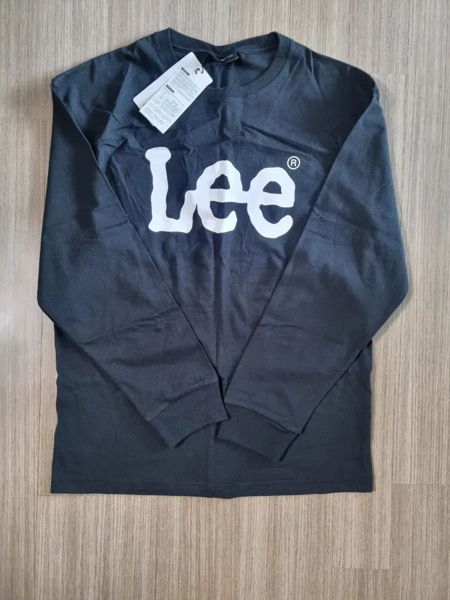 LEE(リー) 新しい t シャツ