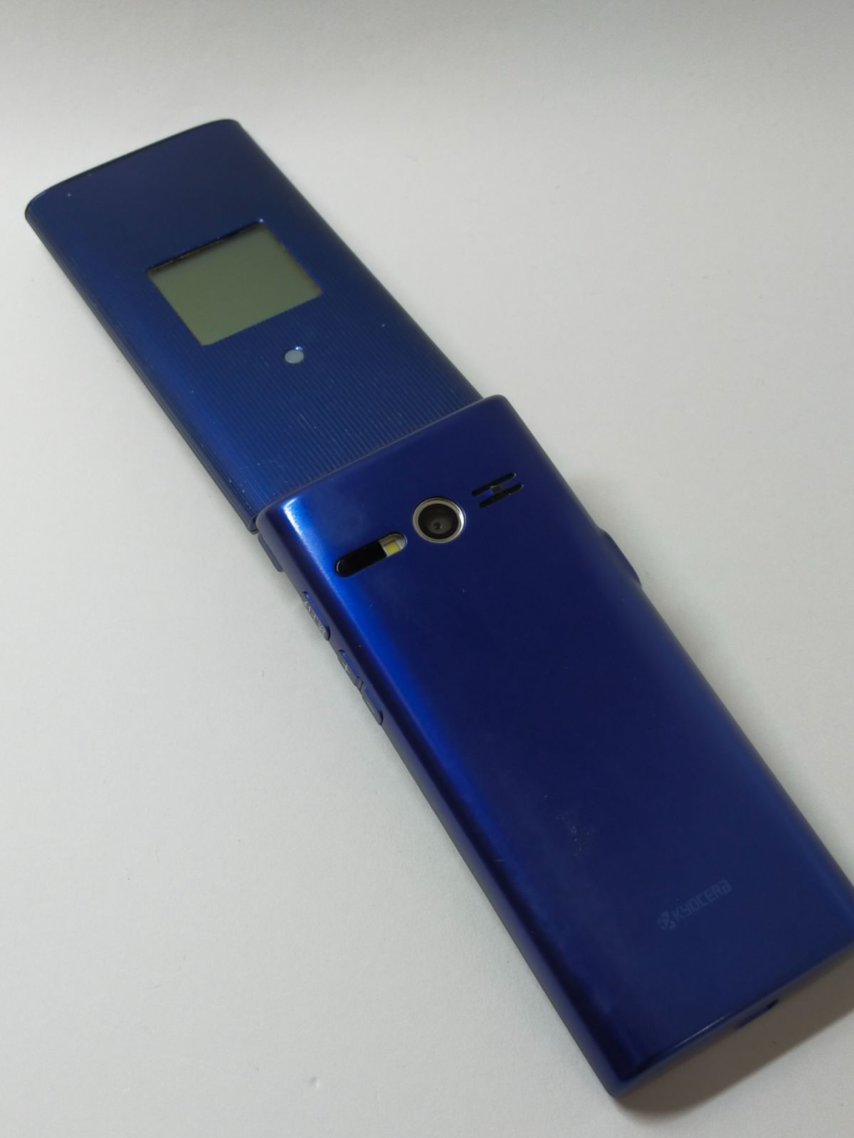 AU KYF38 4G ガラホ かんたんケータイ SIMロック解除品 - メルカリ